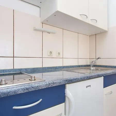 With A Parking Space Baska, Krk - 22681 Apartment Baska (Krk)
