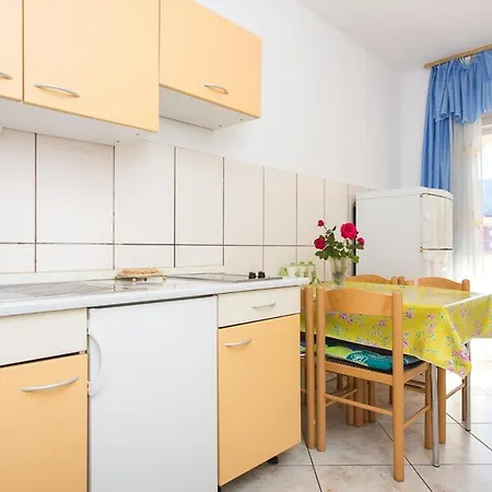 With A Parking Space Baska, Krk - 22681 Apartment Baska (Krk)