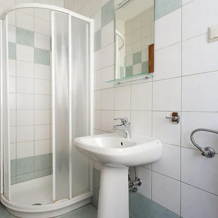 With A Parking Space Baska, Krk - 22681 Apartment Baska (Krk)