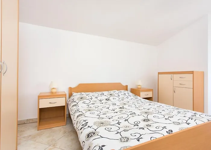Apartment With Parking Space Baska, Krk - 22681