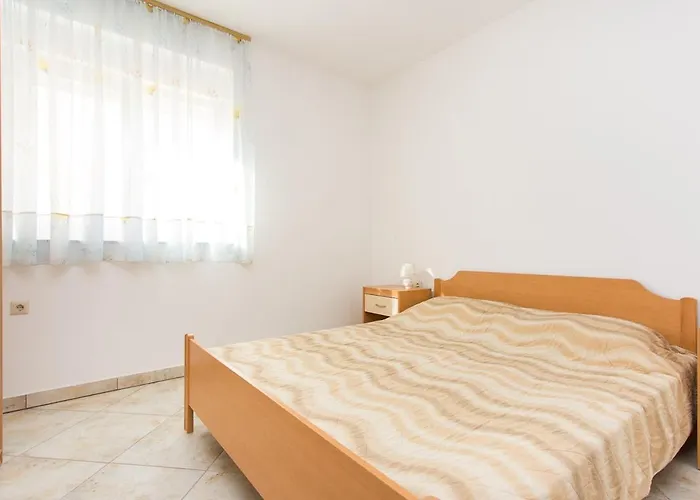 With Parking Space Baska, Krk - 22681 Baska (Krk)